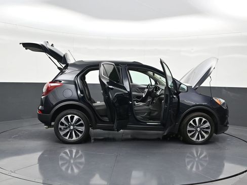 Used 2022 Buick Encore Preferred w/ Safety Package image 33