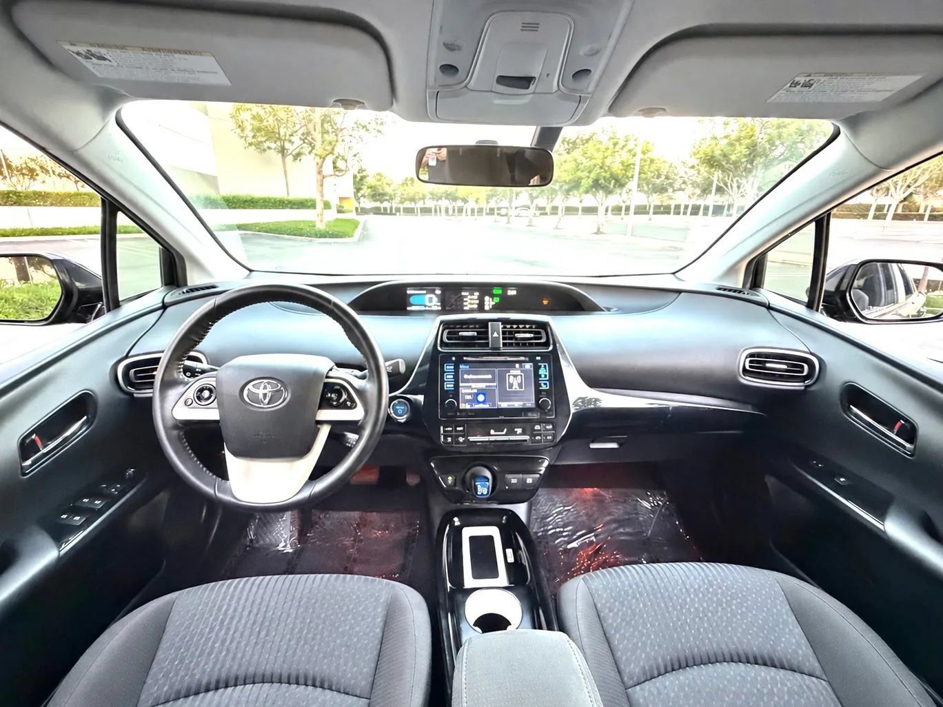 Used 2016 Toyota Prius Three FWD image 14