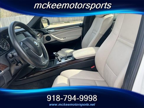 Used 2013 BMW X5 xDrive35i image 9