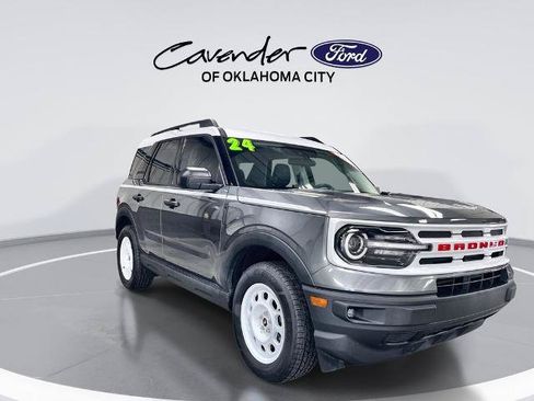 Certified 2024 Ford Bronco Sport Heritage w/ Heritage Convenience Package AWD/4WD image 2
