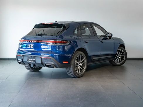 Certified 2026 Porsche Macan AWD/4WD image 7