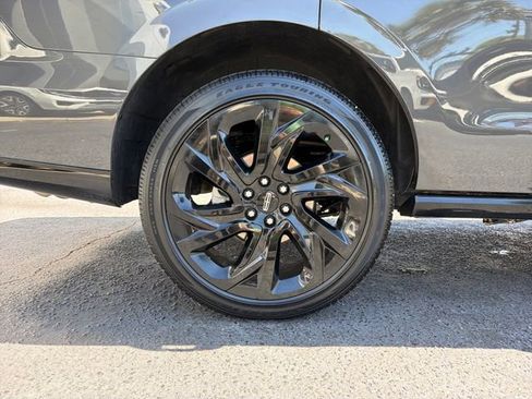 Used 2025 Lincoln Navigator Black Label AWD/4WD image 33