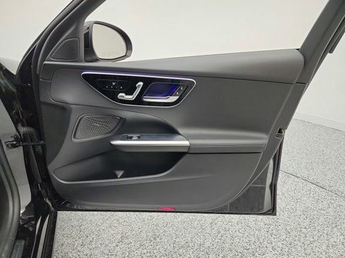 Used 2022 Mercedes-Benz C 300 Sedan image 27