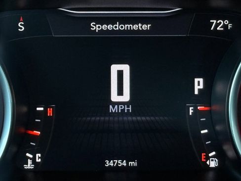 Used 2022 Dodge Challenger R/T image 9