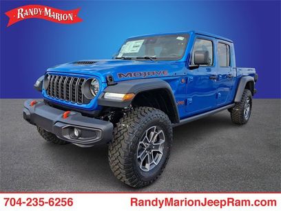 New 2025 Jeep Gladiator Mojave w/ Convenience Group