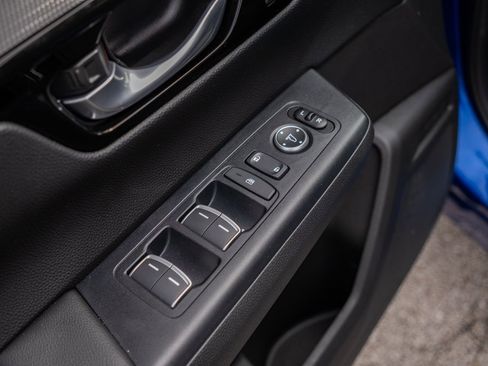 Used 2024 Honda CR-V EX-L image 11