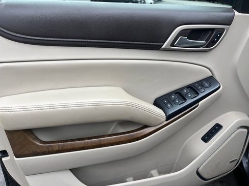 Used 2018 GMC Yukon Denali w/ Open Road Package image 6