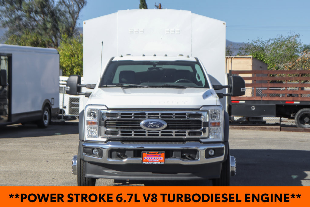 Used 2023 Ford F550 2WD Regular Cab Super Duty image 3