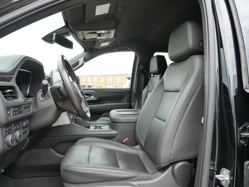 Used 2022 Chevrolet Tahoe Z71 w/ Max Trailering Package AWD/4WD image 11