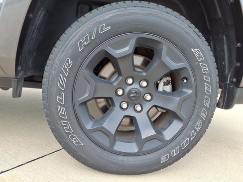 Used 2025 RAM 1500 Big Horn AWD/4WD image 37