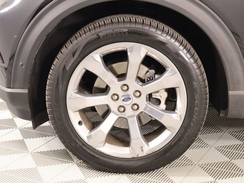 Used 2020 Ford Explorer Platinum w/ Premium Technology Package AWD/4WD image 21