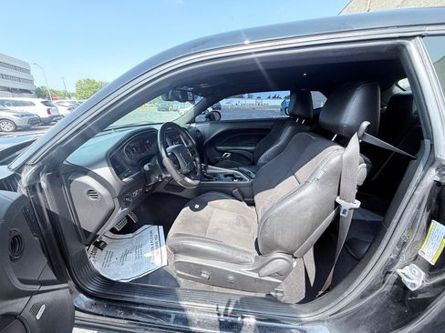 Used 2022 Dodge Challenger GT w/ Plus Package RWD image 10