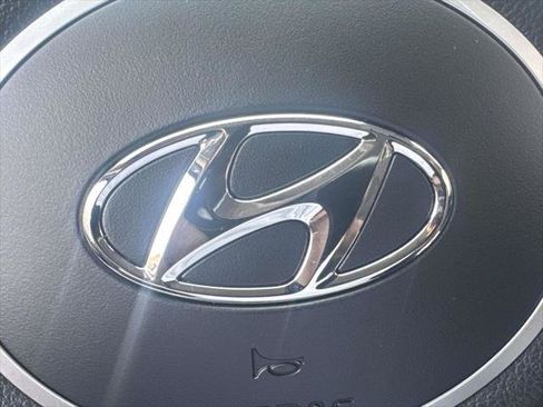 Certified 2023 Hyundai Tucson SEL AWD/4WD image 33