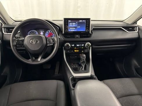 Used 2019 Toyota RAV4 XLE w/ Convenience Package AWD/4WD image 25