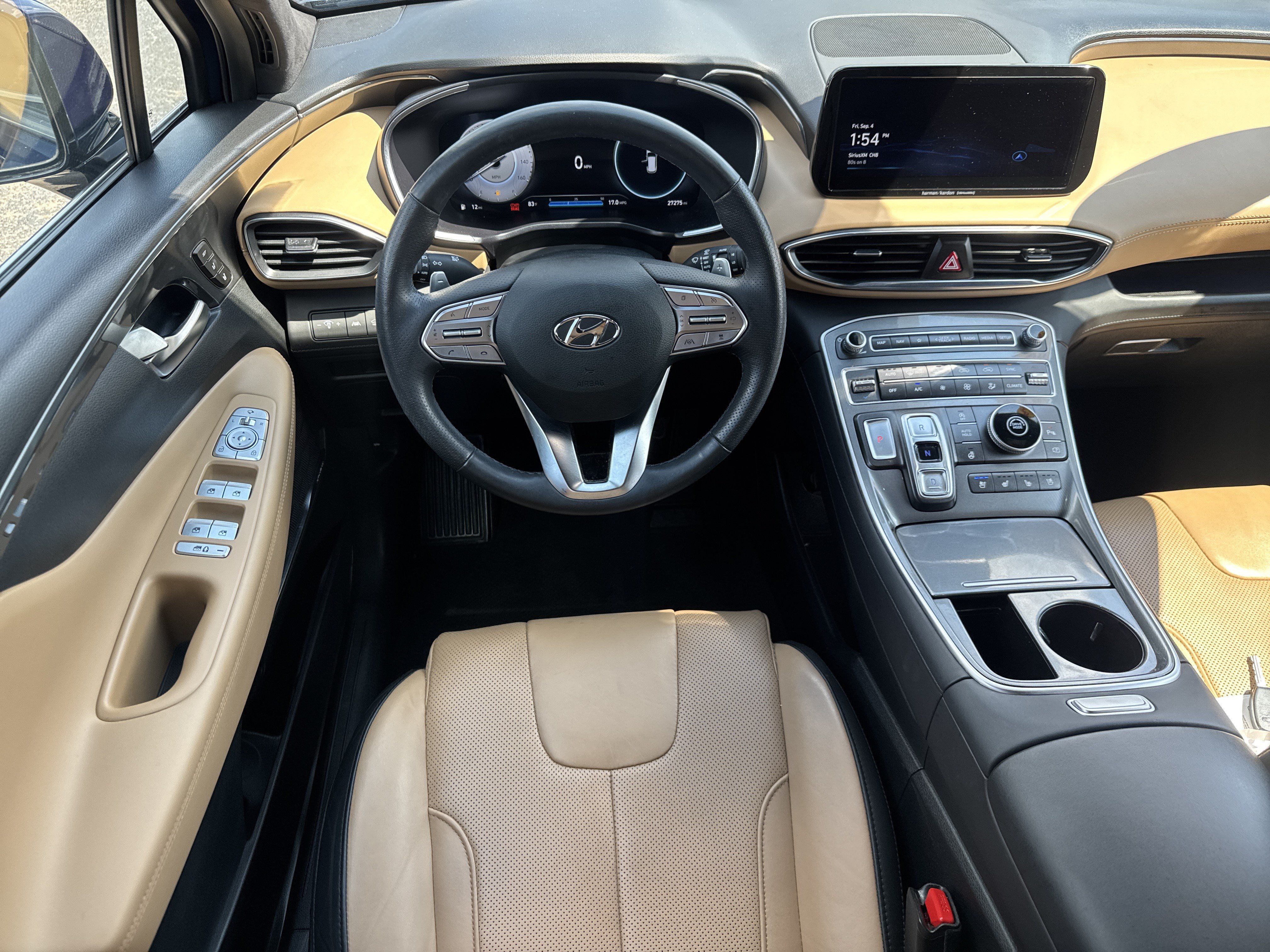 Used 2023 Hyundai Santa Fe Calligraphy FWD image 7
