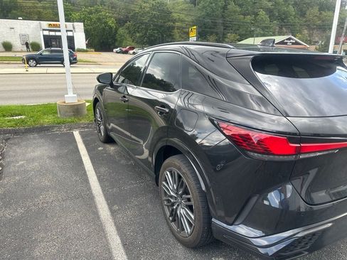 Used 2024 Lexus RX 500h F Sport w/ Convenience Package AWD/4WD image 17