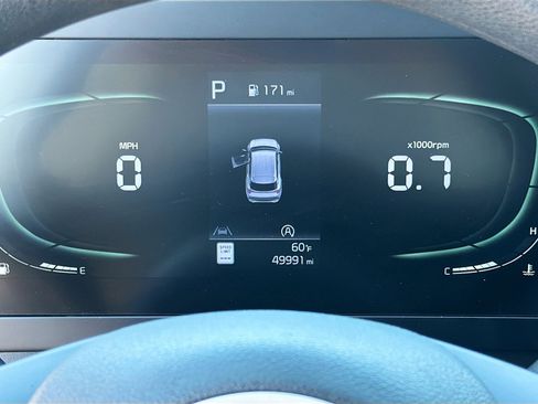 Used 2024 Kia Sportage LX image 38