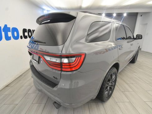 Used 2023 Dodge Durango R/T RWD image 5
