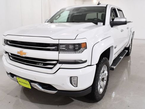 Used 2016 Chevrolet Silverado 1500 LTZ Z71 w/ LTZ Plus Package AWD/4WD image 2