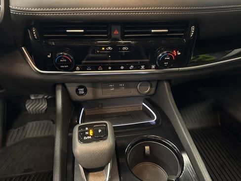 Certified 2024 Nissan Rogue SL w/ SL Premium Package image 20