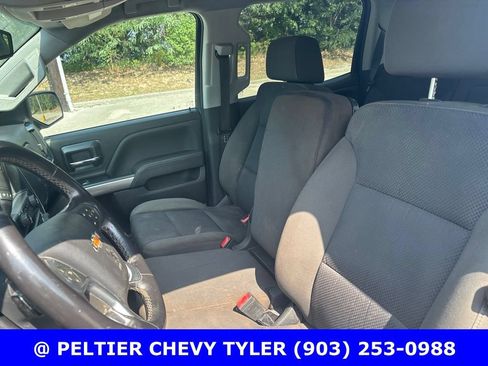 Used 2018 Chevrolet Silverado 1500 LT w/ Texas Edition RWD image 16