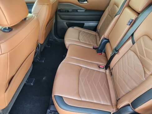 Used 2024 Nissan Pathfinder Platinum w/ Cargo Package FWD image 28