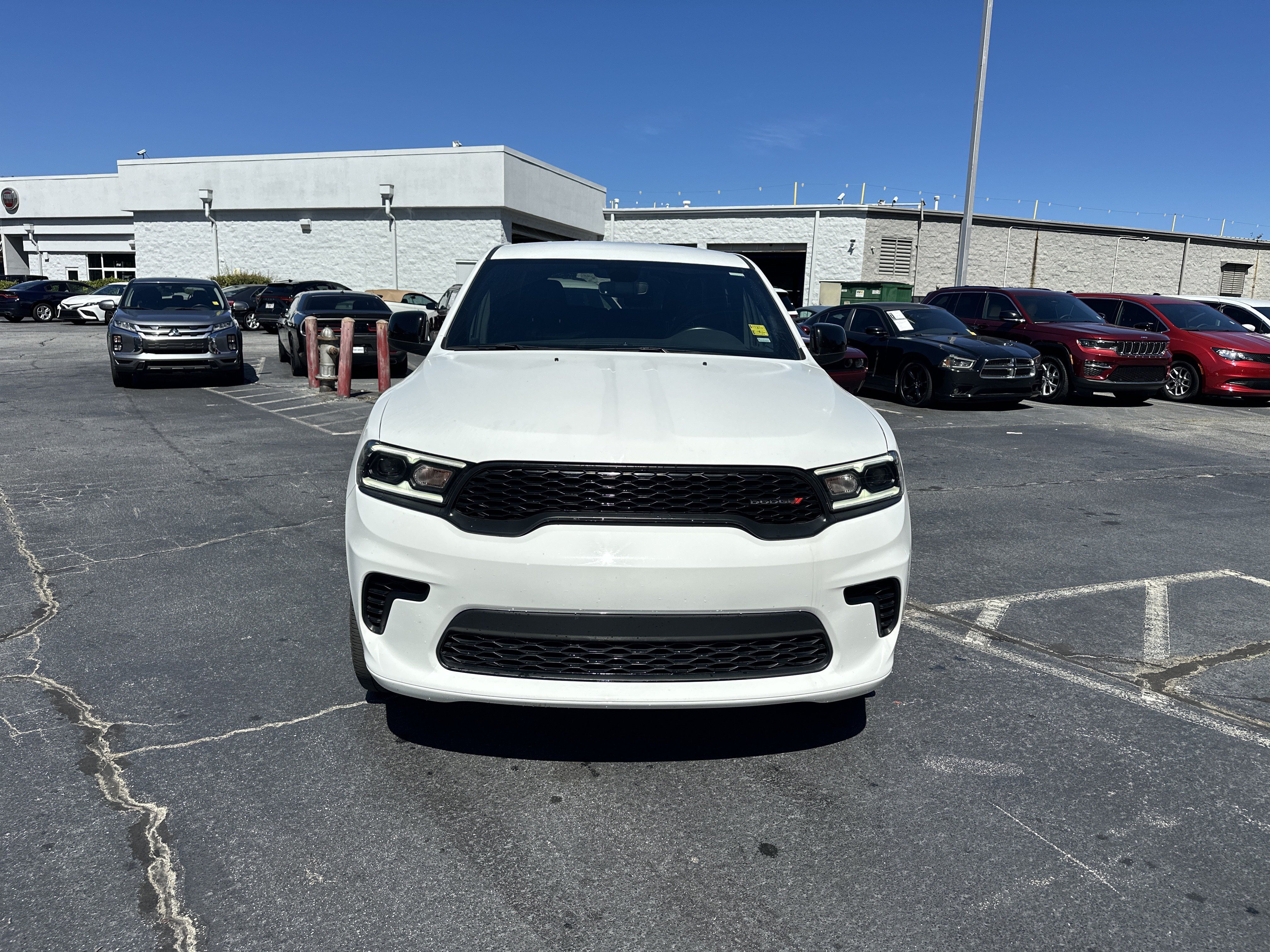 Used 2025 Dodge Durango GT AWD/4WD image 2
