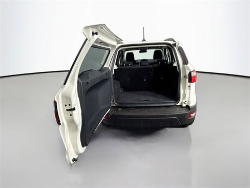 Used 2021 Ford EcoSport SE image 32