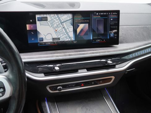 Used 2023 BMW X7 xDrive40i w/ Executive Package AWD/4WD image 26