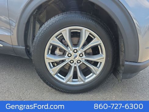 Used 2023 Ford Explorer Limited image 10