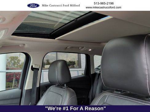 Used 2017 Ford Escape Titanium FWD image 8