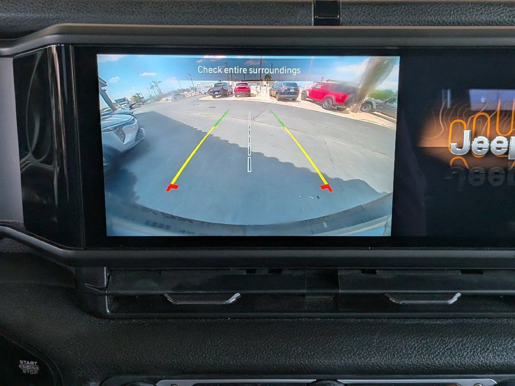 Used 2025 Jeep Wrangler Unlimited Sport AWD/4WD image 22