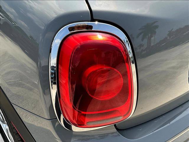 Used 2016 MINI Cooper 4-Door Hardtop FWD image 27