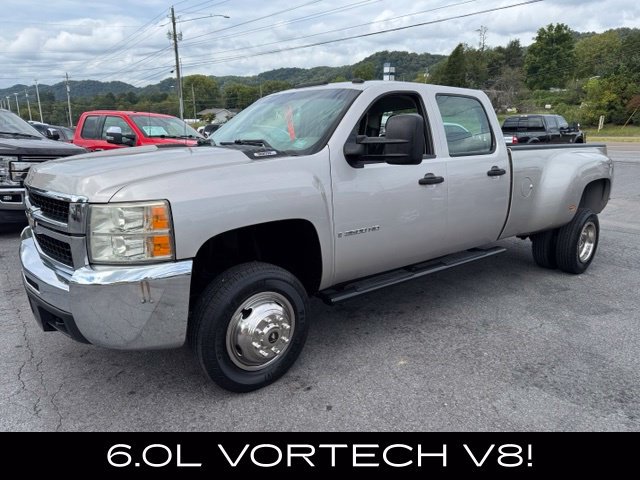 Used 2008 Chevrolet Silverado 3500 W/T AWD/4WD image 5