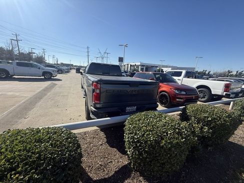 Used 2020 Chevrolet Silverado 2500 LT w/ All Star Edition image 3