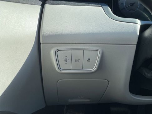 Used 2024 Hyundai Tucson Limited image 25