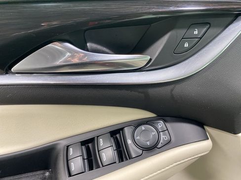 Used 2023 Buick Enclave Essence w/ Experience Buick Package AWD/4WD image 19
