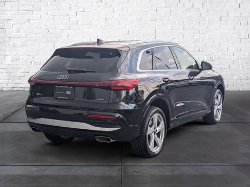 Certified 2025 Audi Q5 Premium Plus AWD/4WD image 7