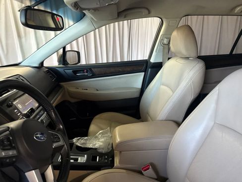 Used 2015 Subaru Outback 2.5i Limited w/ Protection Package #1 AWD/4WD image 18