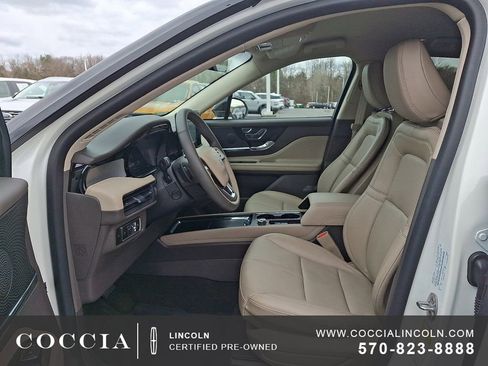 Certified 2023 Lincoln Corsair Standard w/ Equipment Group 101A image 13