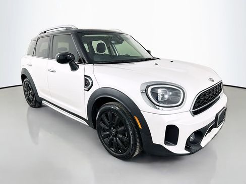 Certified 2024 MINI Cooper Countryman S FWD image 3