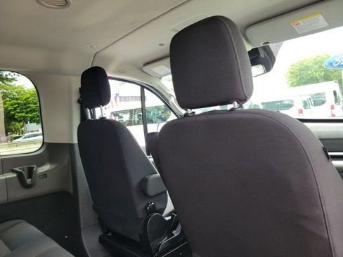 Used 2024 Ford Transit 350 XLT RWD image 13