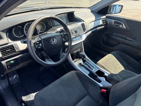 Used 2013 Honda Accord LX image 8