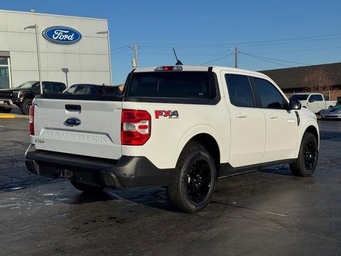 Used 2024 Ford Maverick Lariat w/ FX4 Off-Road Package image 3