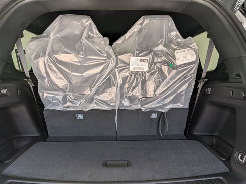 New 2025 Jeep Grand Cherokee L Altitude image 29