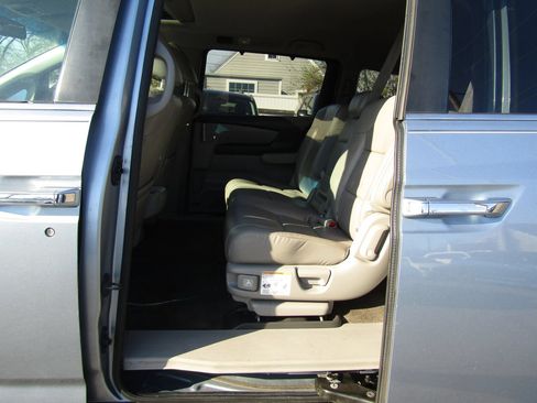 Used 2013 Honda Odyssey EX-L image 10