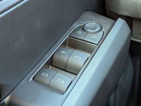 New 2025 Chevrolet Colorado LT w/ LT Convenience Package image 27