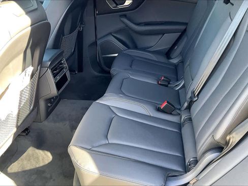 New 2026 Audi Q8 Premium Plus image 16
