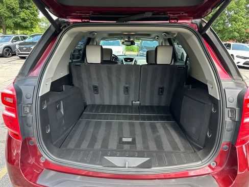 Used 2017 Chevrolet Equinox Premier w/ Enhanced Convenience Package FWD image 25