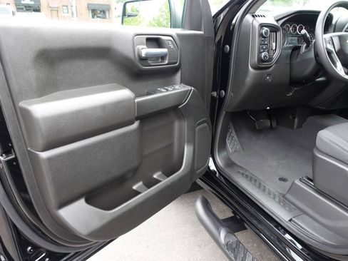 Used 2021 Chevrolet Silverado 1500 Custom w/ Safety Confidence Package AWD/4WD image 14